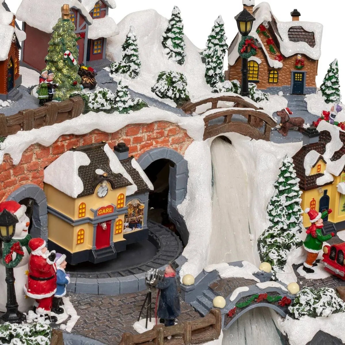 Dekoracja - grająca scenka świąteczna Wioska Mikołaja 48,7x31,8x32,1 cm