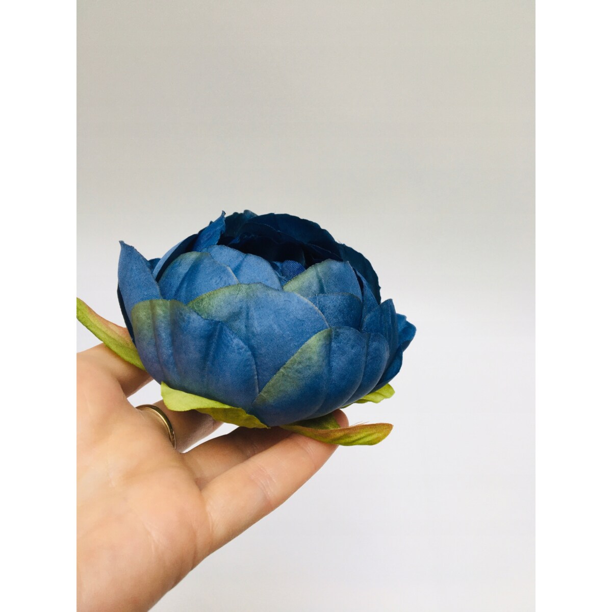 KWIATY sztuczne piwonia niebieska główka wyrobowa do stroika kompozycji
