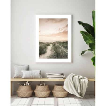 Poster Story, Plakat, Obraz - Spacer nad Morzem Piaszczystą Drogą, wymiary 70 x 100 cm