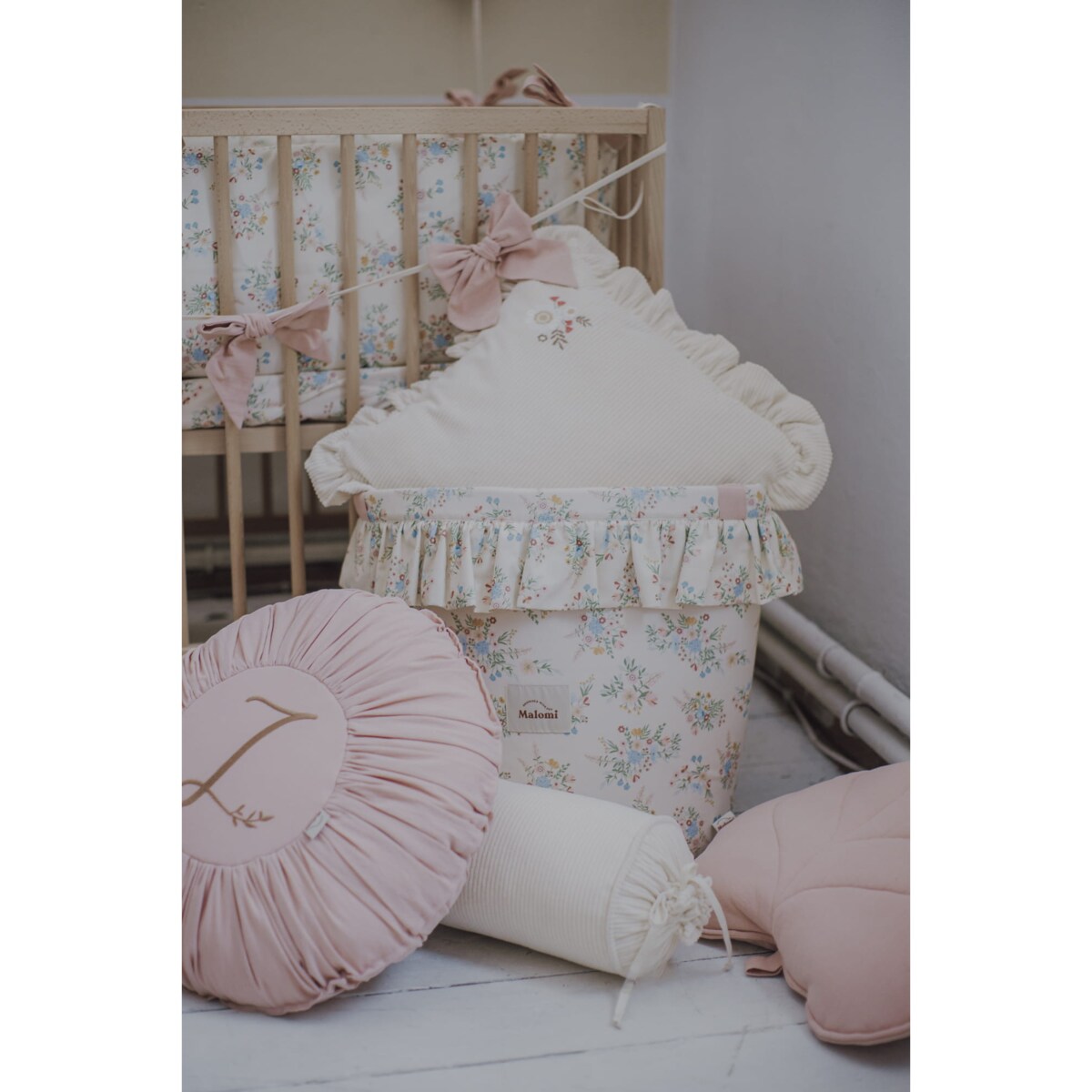 Girlanda Kokardki Pink