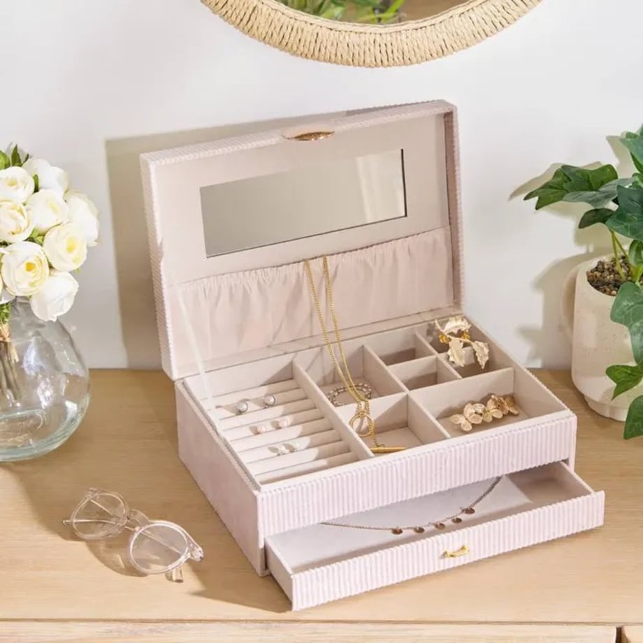 Szkatułka na biżuterię Enya, sztruksowa, 27,5x19x10 cm