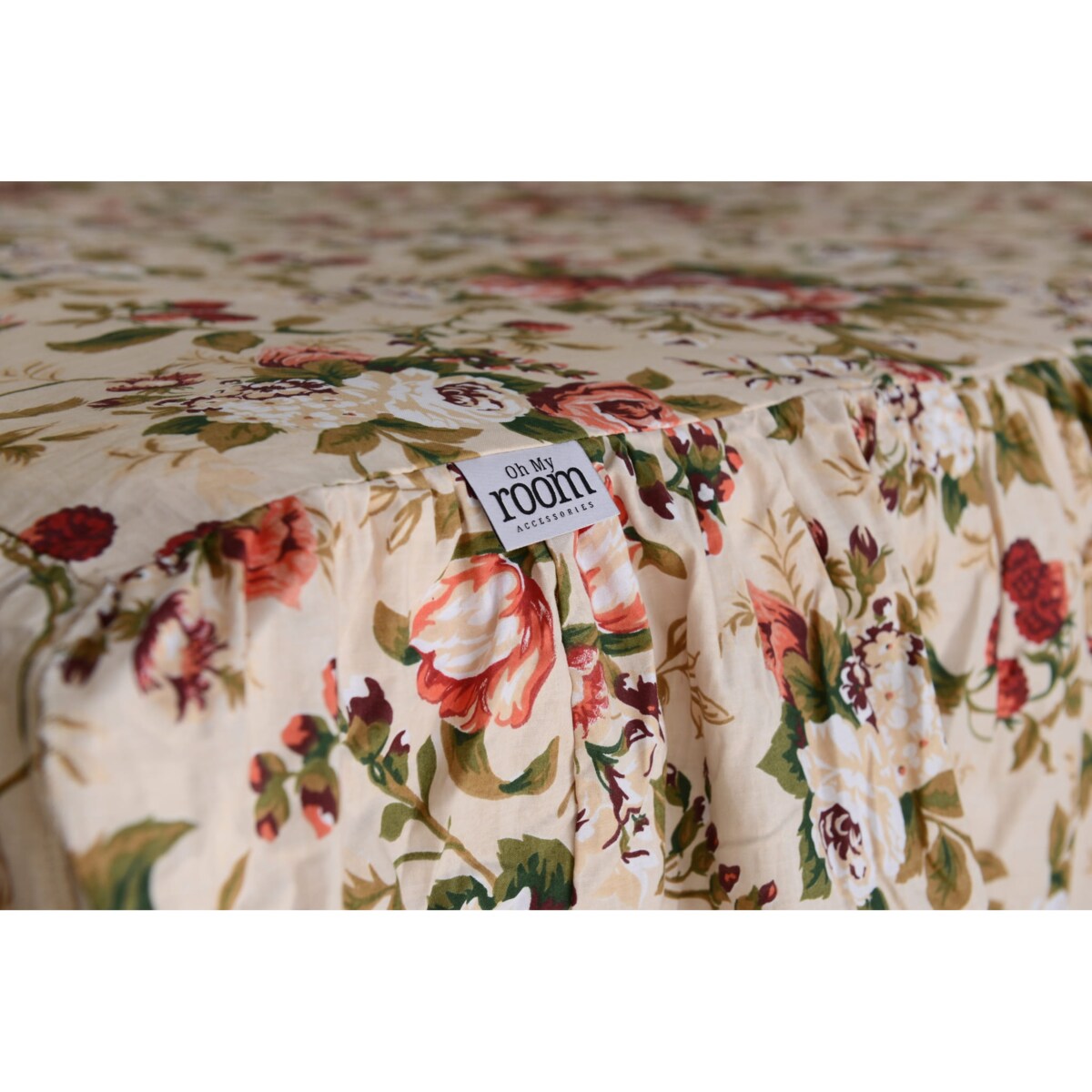 Prześcieradło z falbanką - róże i maliny 150/200