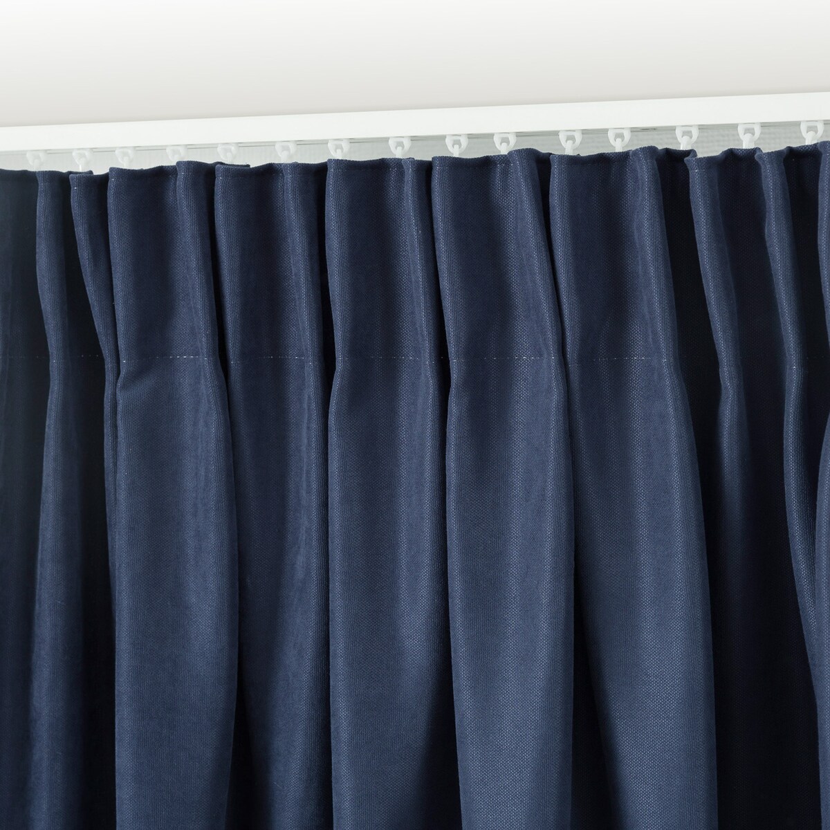 Zasłona na taśmie marszczącej granatowa aksamitna 140 x 280 cm 1 szt. 140x280 granatowy