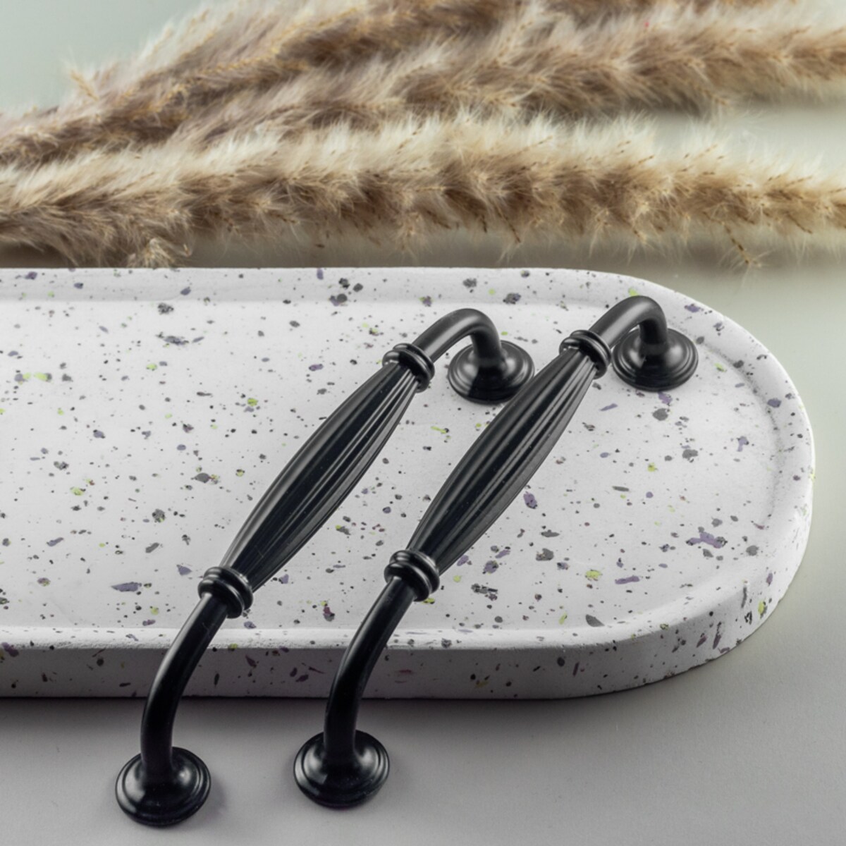 10x Uchwyt do mebli czarny zestaw uchwytów meblowych klasyczny 128 mm