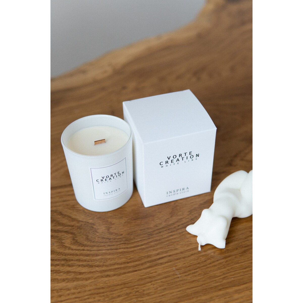 Świeca zapachowa White Vorte Creation, 390 g, INSPIRA