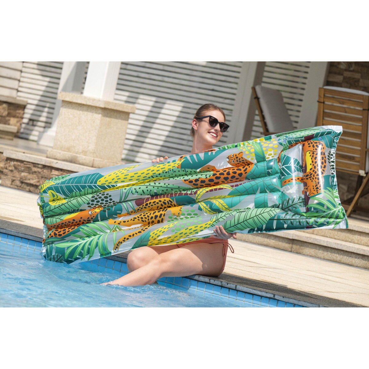 Dmuchany materac do pływania plażowy wodny Bestway 44033-06