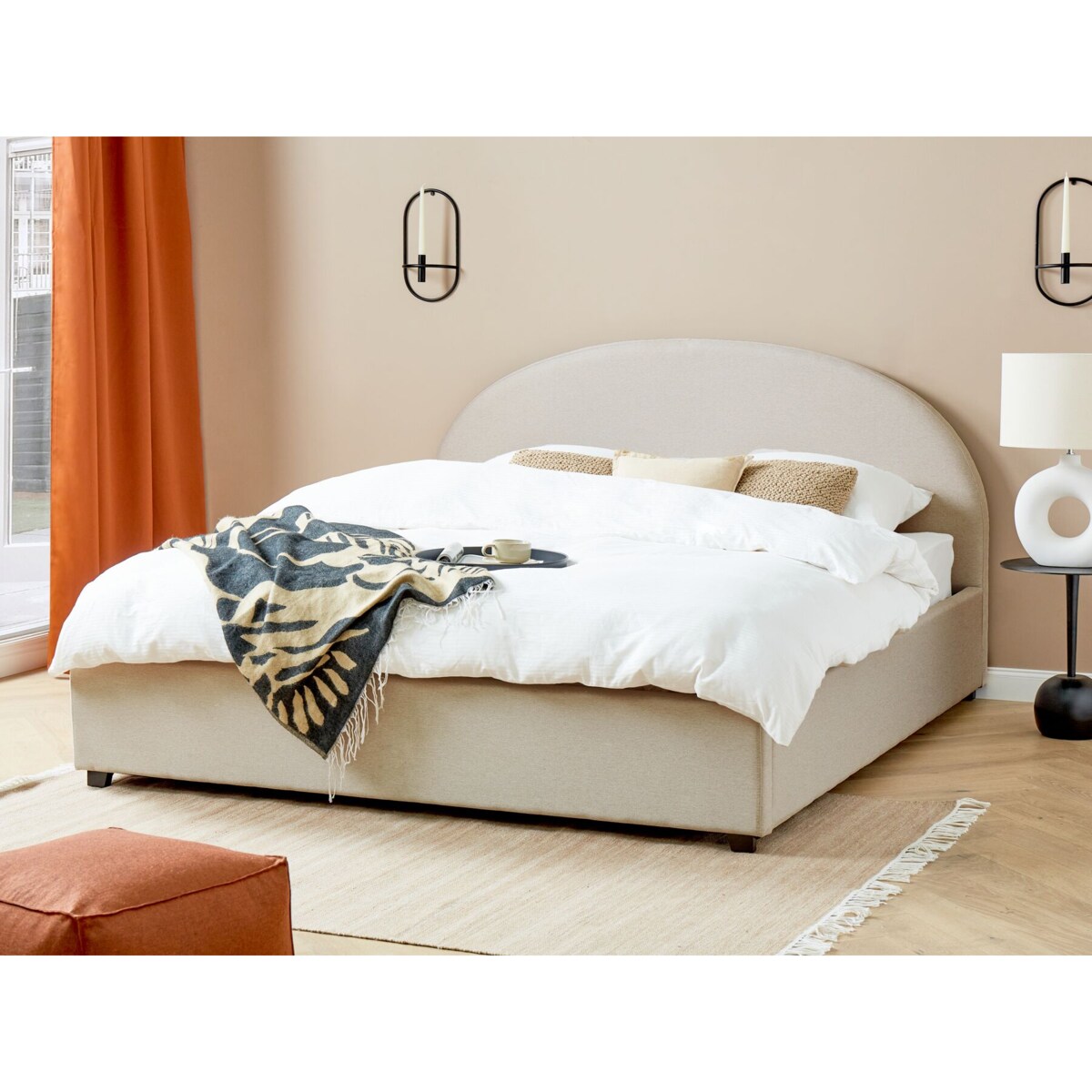 Łóżko z pojemnikiem tapicerowane 180 x 200 cm złamana biel VAUCLUSE