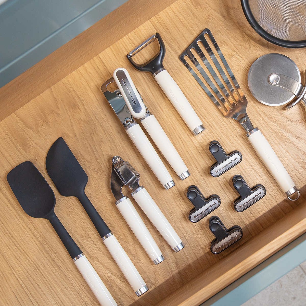 KitchenAid łyżka kuchenna CORELINE Almond Cream