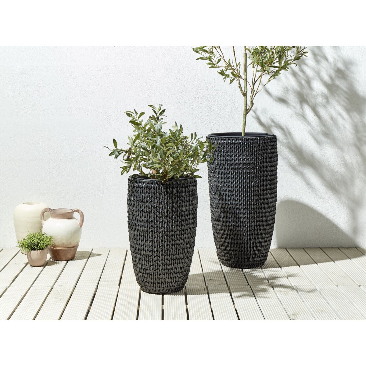 Zestaw 2 doniczek na kwiaty z technorattanu czarny CEDRUS