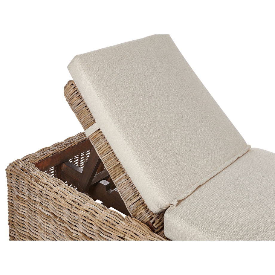 Leżak ogrodowy z poduszką PALESE Rozkładany Rattan Naturalny
