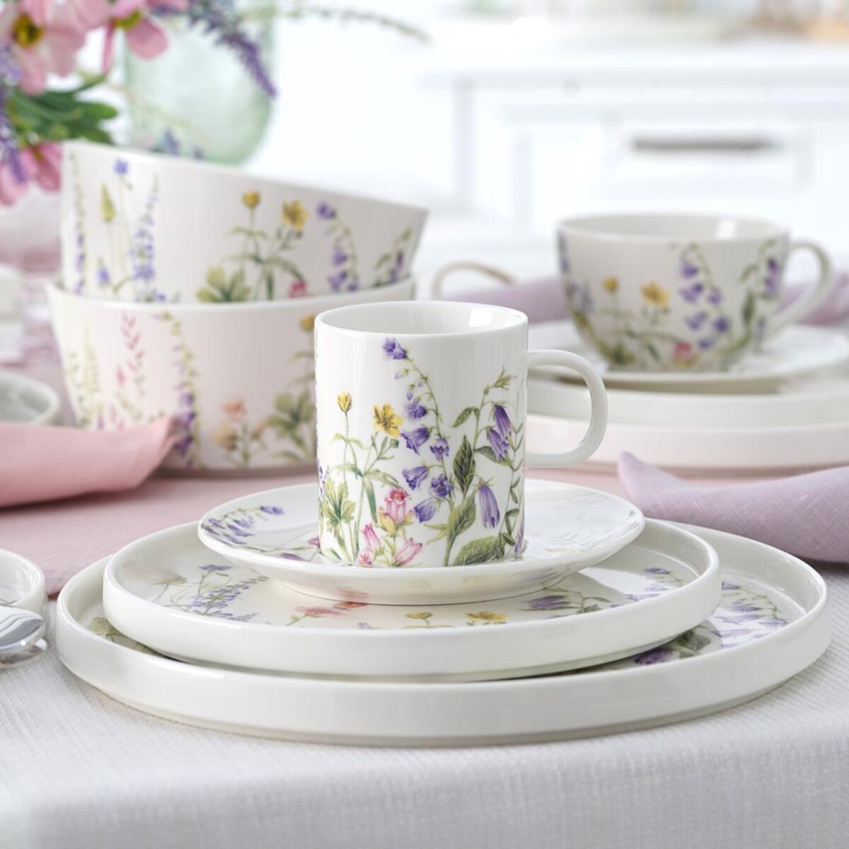 VILLA ITALIA Filiżanka do kawy porcelanowa 180 ml VIOLA