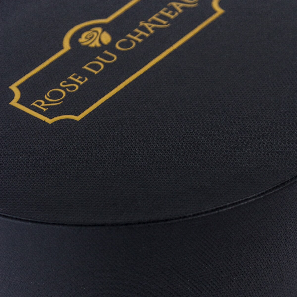 Czerwone Wieczne Róże w Czarnym Mega Boxie