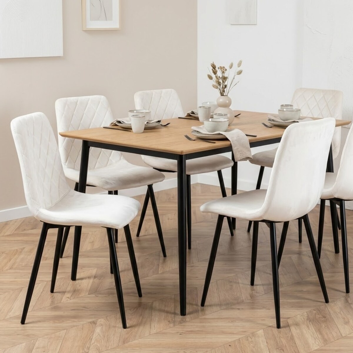 Krzesło beżowe tapicerowane pikowane welurowe nowoczesne wygodne velvet