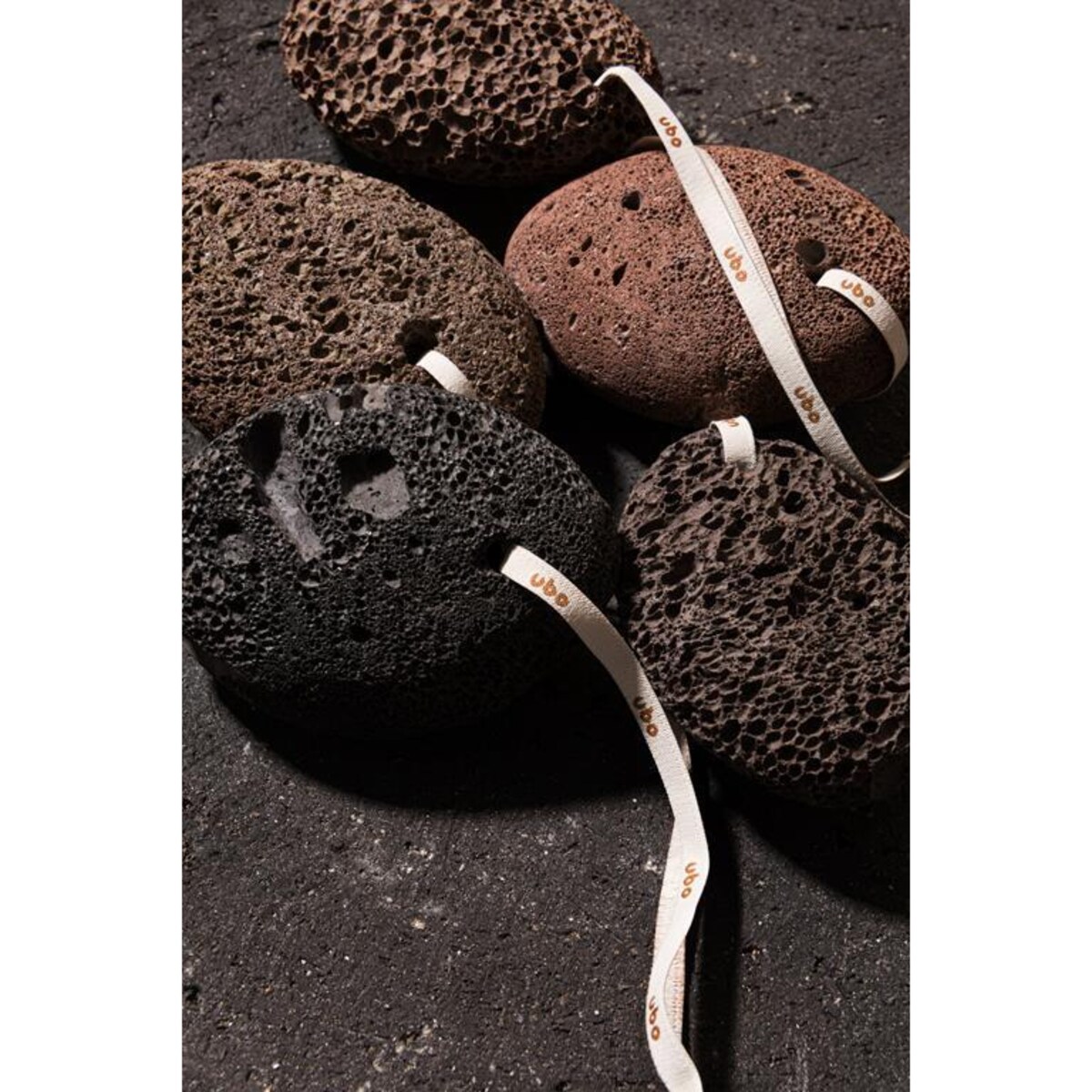 Pumeks ciemny z lawy wulkanicznej rozmiar L UBO