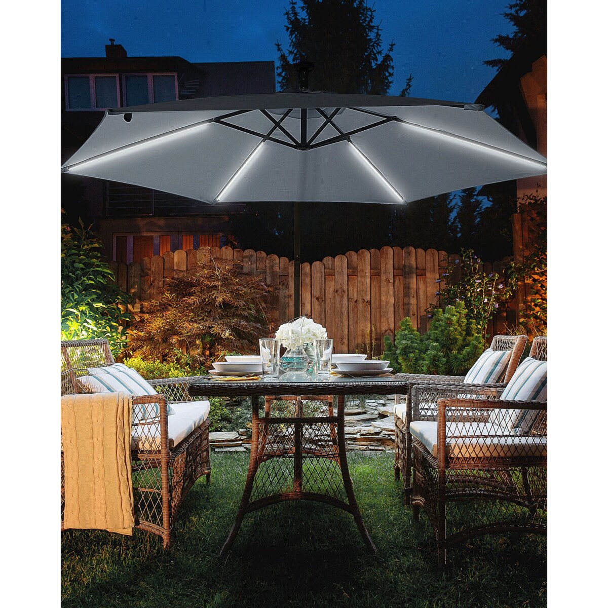 Parasol ogrodowy LED ⌀ 285 cm szary CORVAL