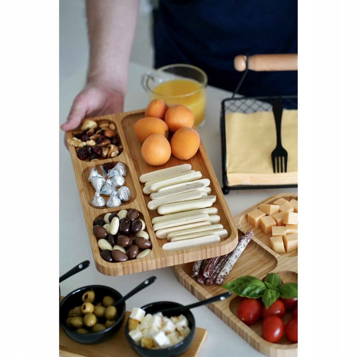 BAMBUSOWY talerzyk PATERA NA PRZEKĄSKI SERY oliwki jedzenie na prezent
