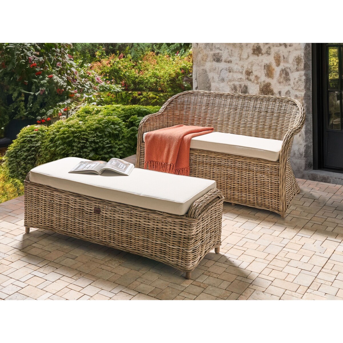 Ławka ogrodowa z poduchą SUSUA 141 cm z otomaną Rattan Naturalny