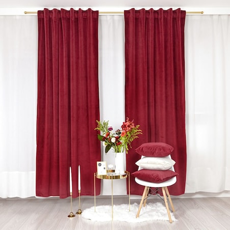 Długa zasłona w kolorze czerwonego wina 140x300 cm