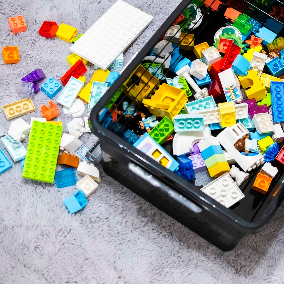 Pojemnik Plastikowy Pudełko Plastikowe Z Pokrywką Na Kółkach Box Czarny 55L