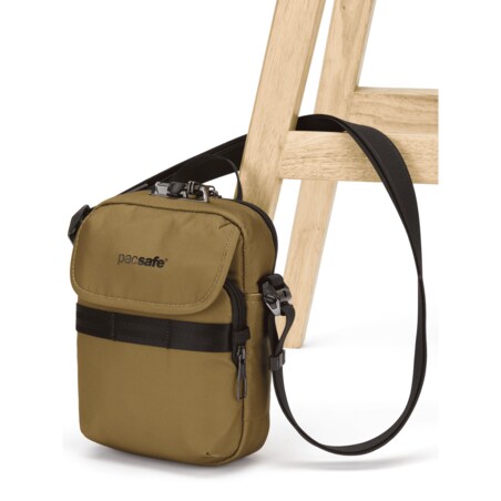 Kompaktowa torba antykradzieżowa na ramię Pacsafe Metrosafe X - brązowa