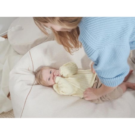 Duża miękka pufa z jasnego materiałU BINI SOFT CINNAMON – L