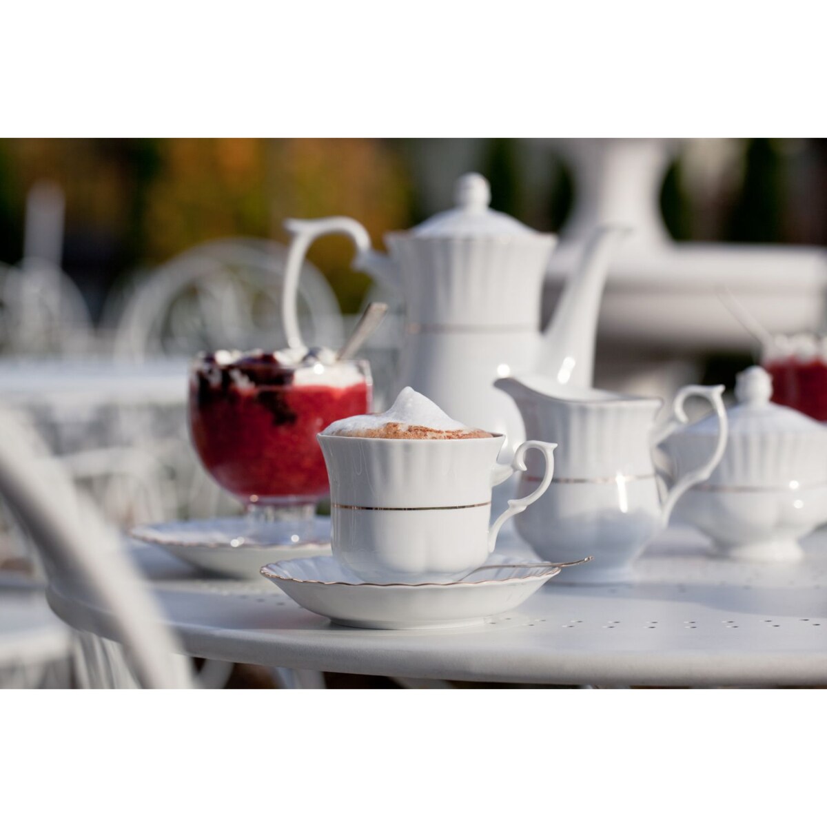 Zestaw obiadowo-kawowy dla 12 osób 131 el. Iwona Złota Linia B014