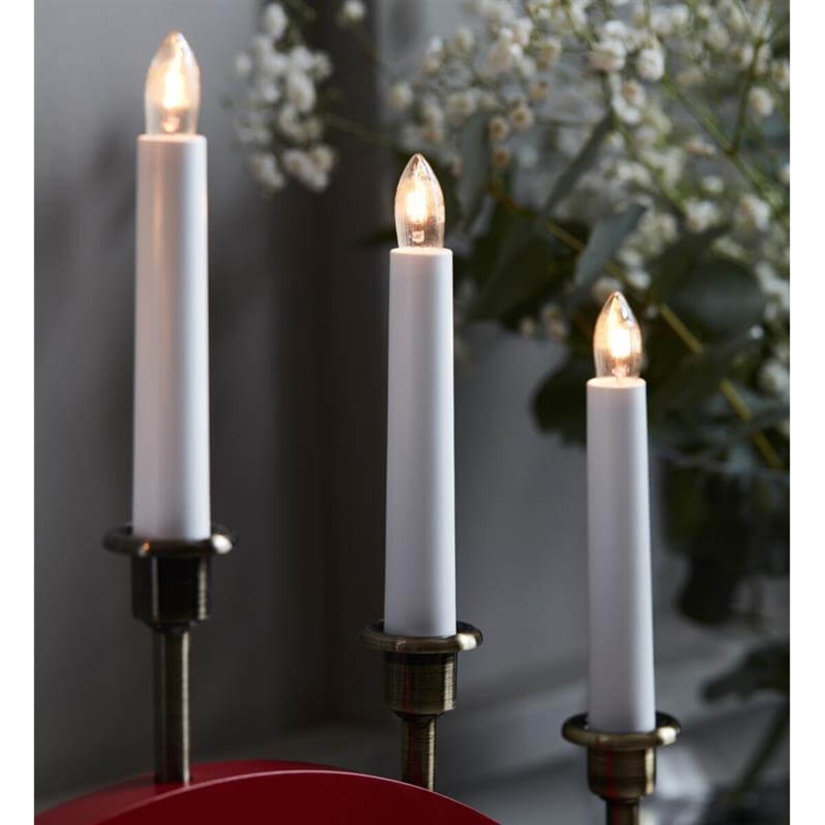 Bożonarodzeniowy świecznik dekoracyjny Bridge czerwony mosiądz