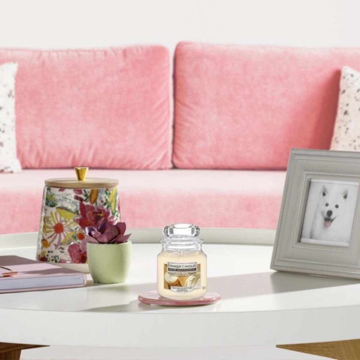 Home Inspiration świeca mała VANILLA FROSTING