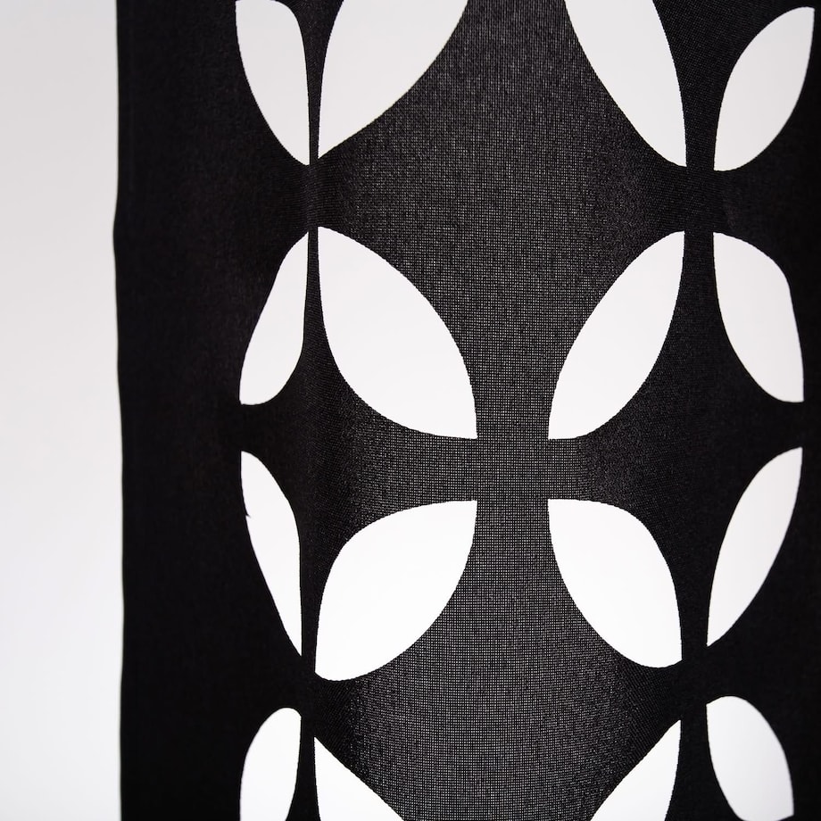 Zasłona "4leaves" wycinana laserowo 140x250 cm na przelotki