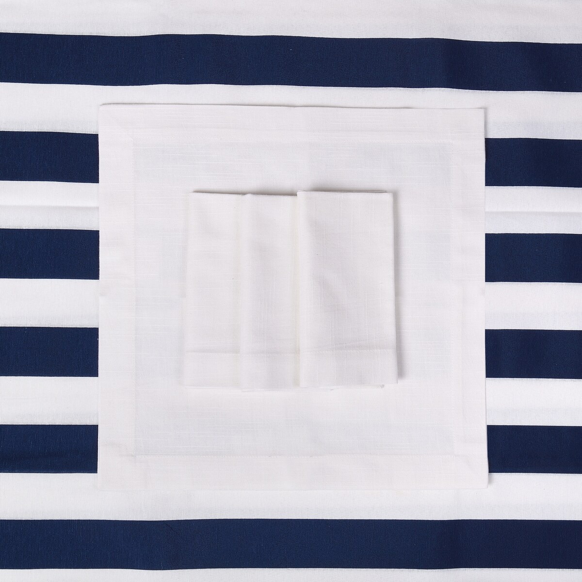 Serwetki Classic White Panama – 40 × 40 cm – komplet 4 szt.