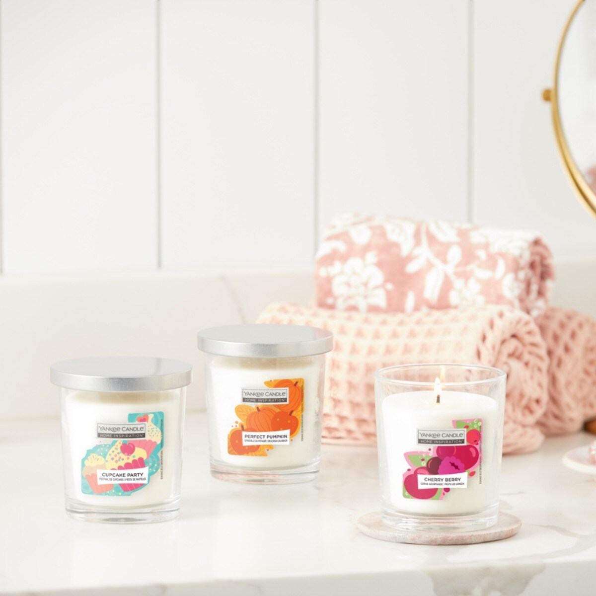 HI VALUE świeca średnia PERFECT PUMPKIN