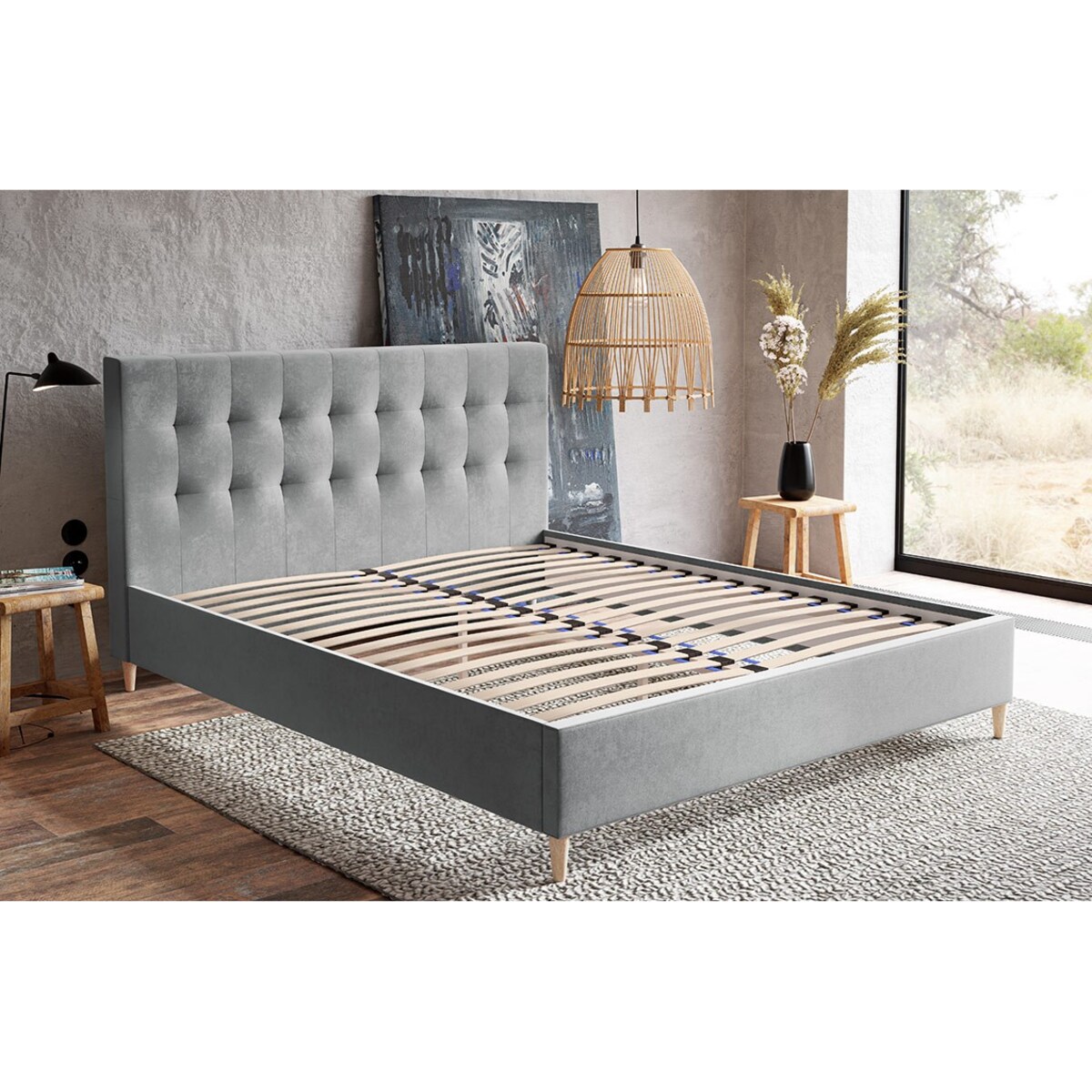 Łóżko tapicerowane 140x200 LUXO 4 na drewnianych nogach, do sypialni- szare