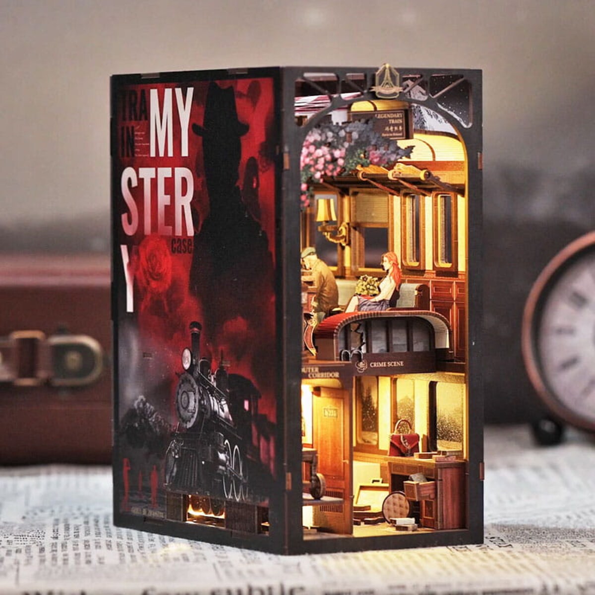 Miniaturowy domek Book Nook - Zagadka Orient Expressu - CuteBee