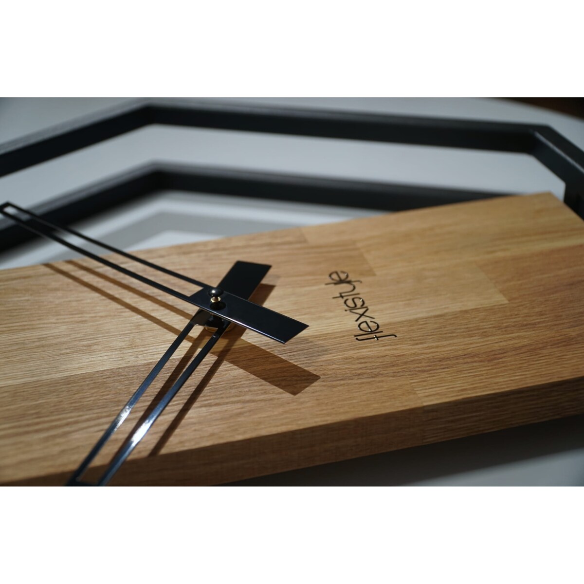 Zegar ścienny drewniany do salonu LOFT HEXAGON 50cm