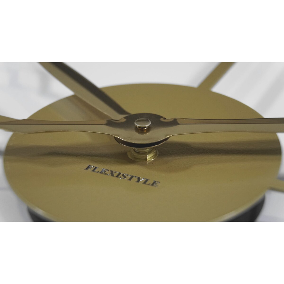 Złoty metalowy zegar ścienny retro 50cm