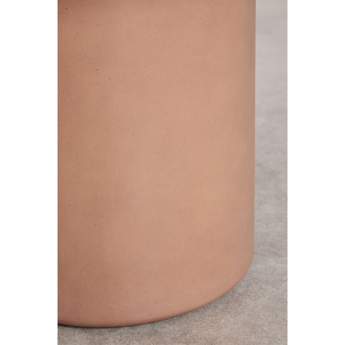 Okrągły stół do jadalni z cementu Namara terakota Ø120 cm