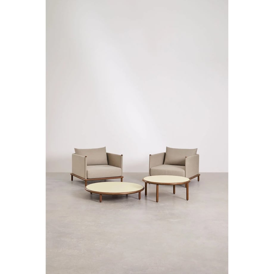 Zestaw ogrodowy: 2 fotele i 2 stoliki kawowe z drewna akacjowego Olivia