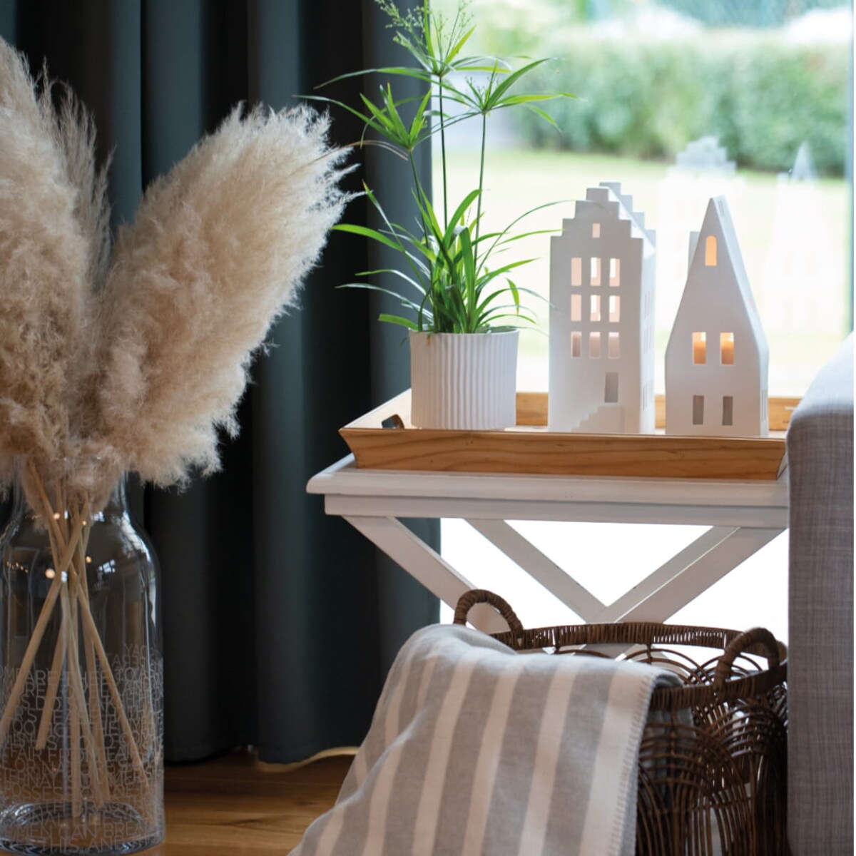 Duży lampion Domek Skośny Dach, 12 x 11 x 30.5 cm, Raeder