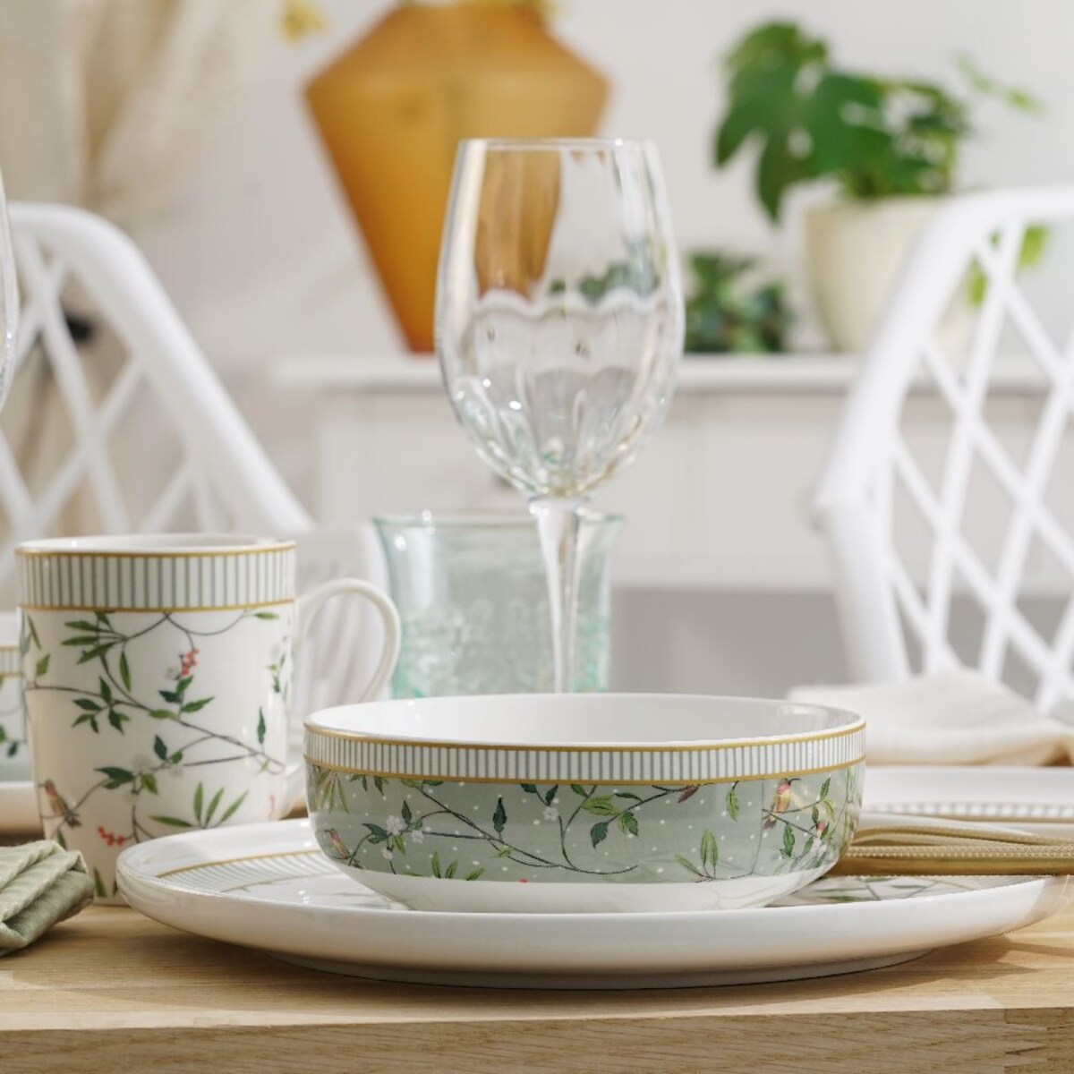 VILLA ITALIA Kubek porcelanowy 330 ml NORIKO WHITE