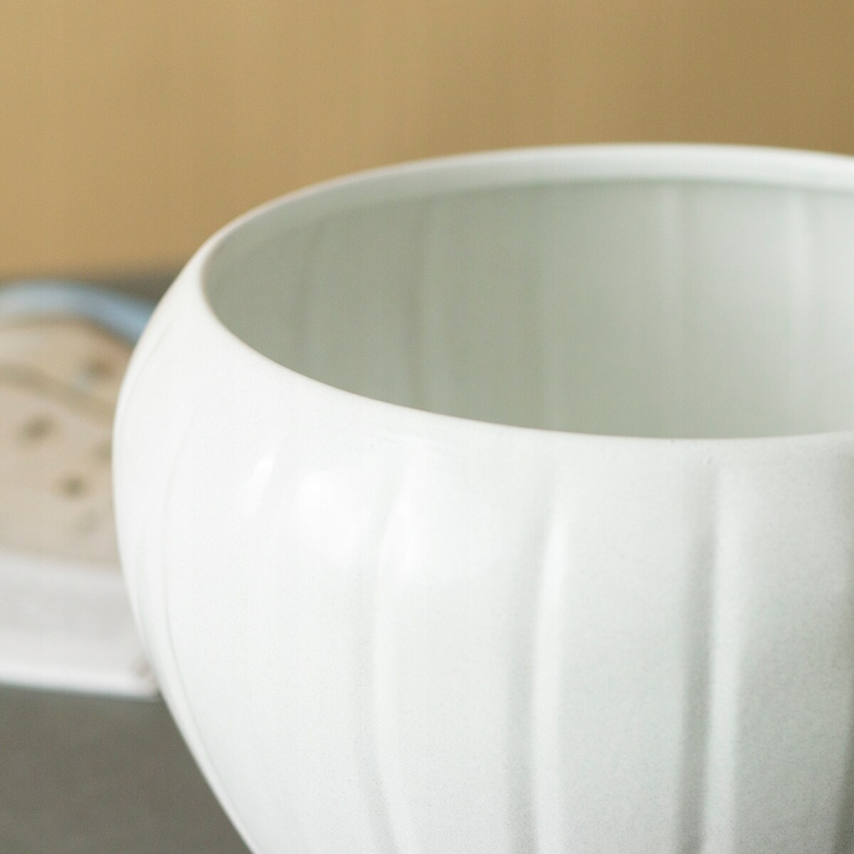 3 szt. DONICZKA MARBI metalowa biała