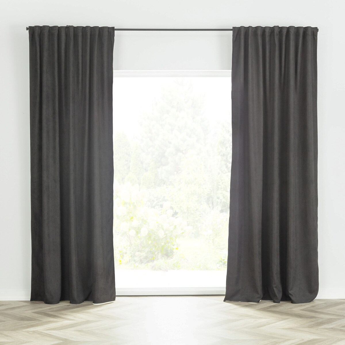 Zasłona BASIC na taśmie marszczącej 140x260cm czarny szenil 1 szt. 140x260 czarny