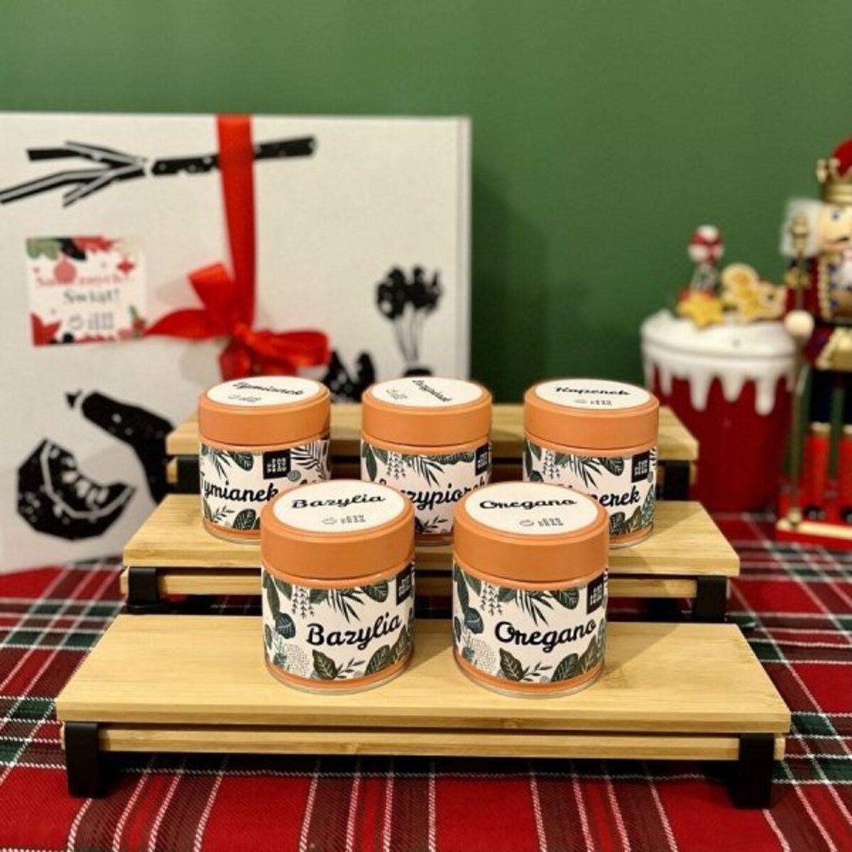 Kuchenny stojak na przyprawy + 5 ziół jednorodnych