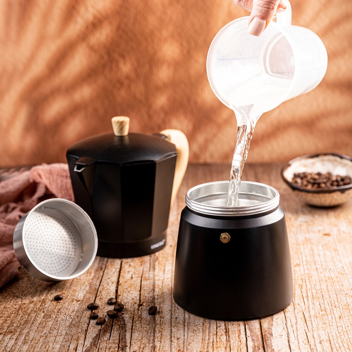 Kawiarka espresso Kafeterka ciśnieniowa indukcja KINGHOFF 600ml 12 filiżanek