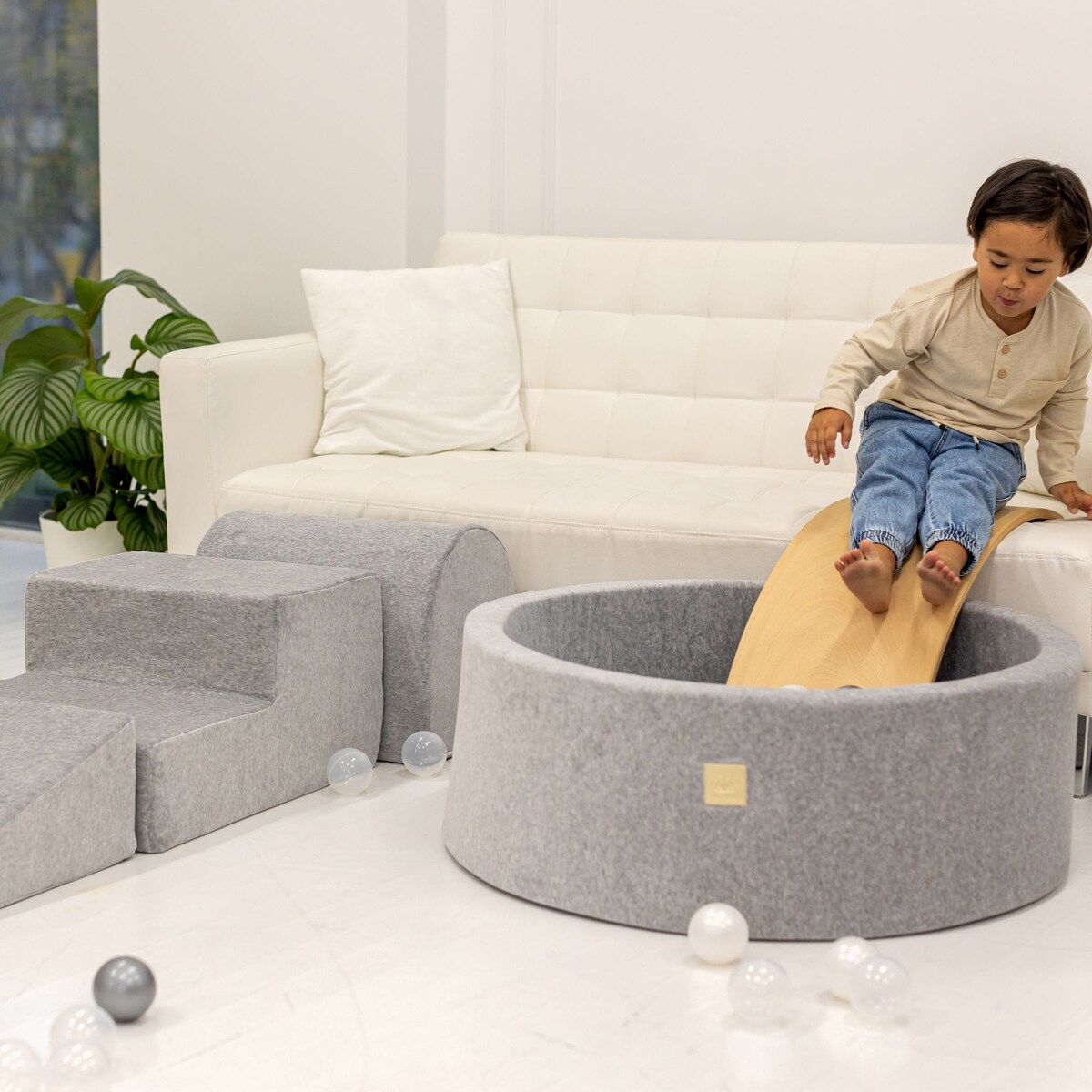 Piankowy Plac Zabaw z Basenem 230x45cm/200 Piłek dla Dziecka, Velvet, Pudroworóżowy: Białe/Pasteloworóżowe