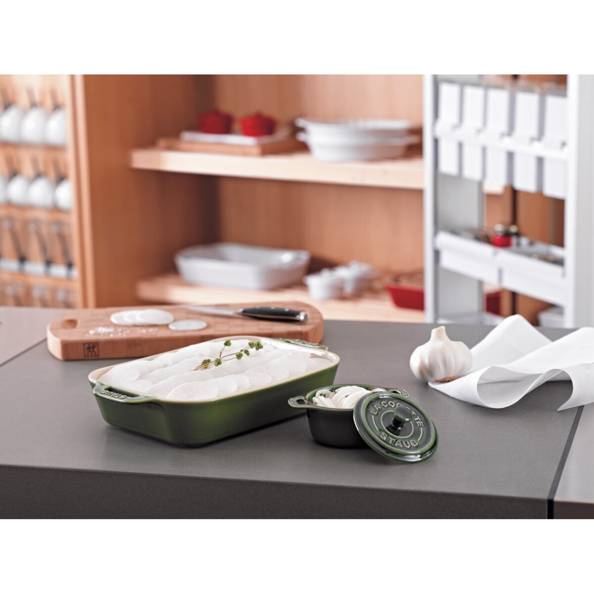 Prostokątny półmisek ceramiczny Staub - 2.4 ltr, Zielony