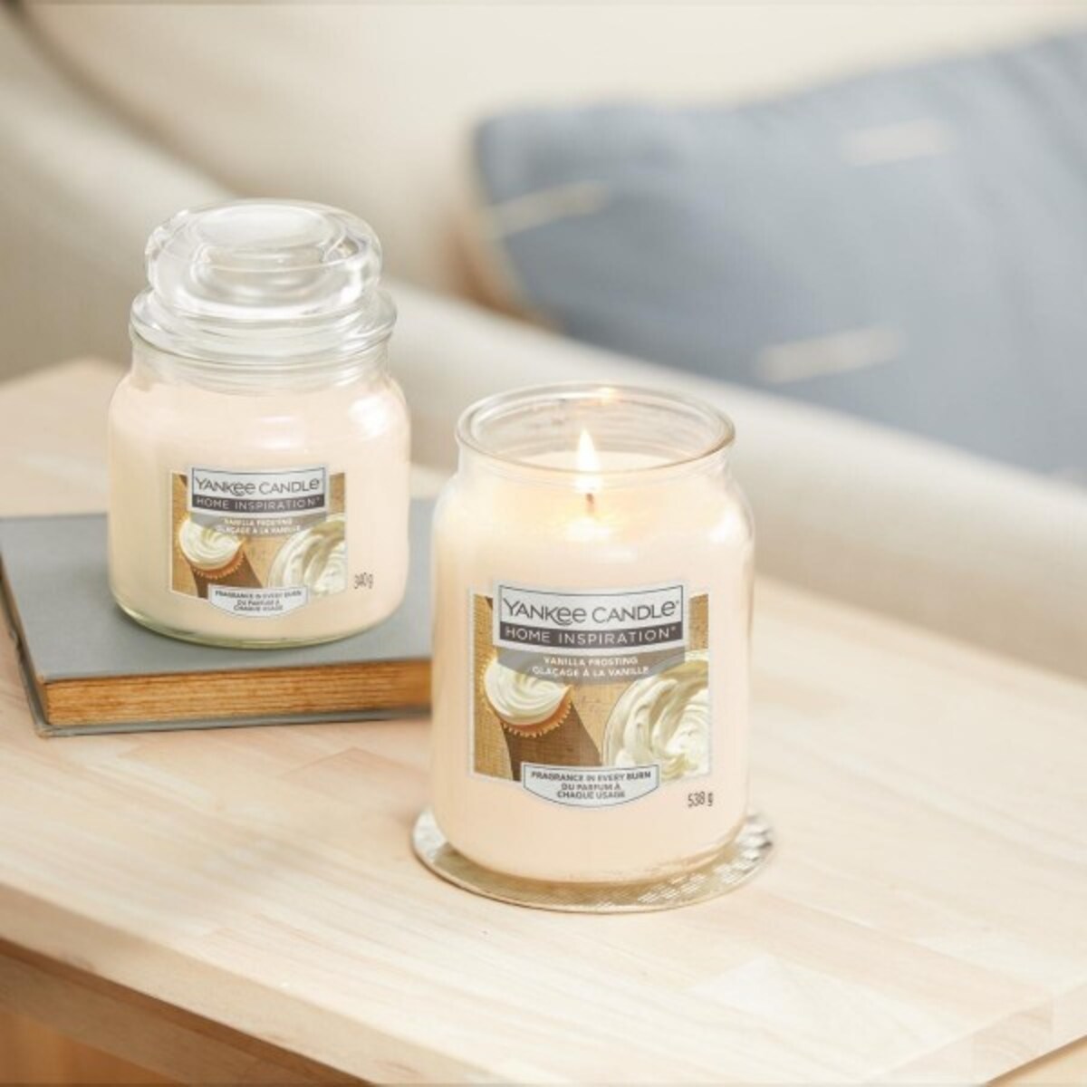 Home Inspiration świeca duża VANILLA FROSTING