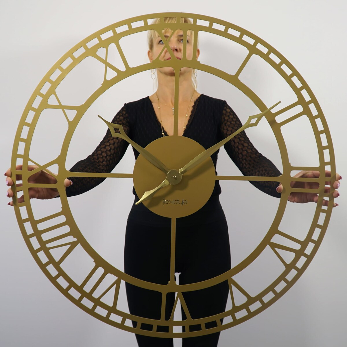 Duży metalowy zegar ścienny gold 80cm