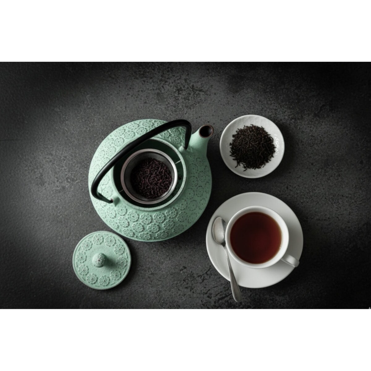 Czajnik żeliwny z zaparzaczem KUMO, 1000 ml