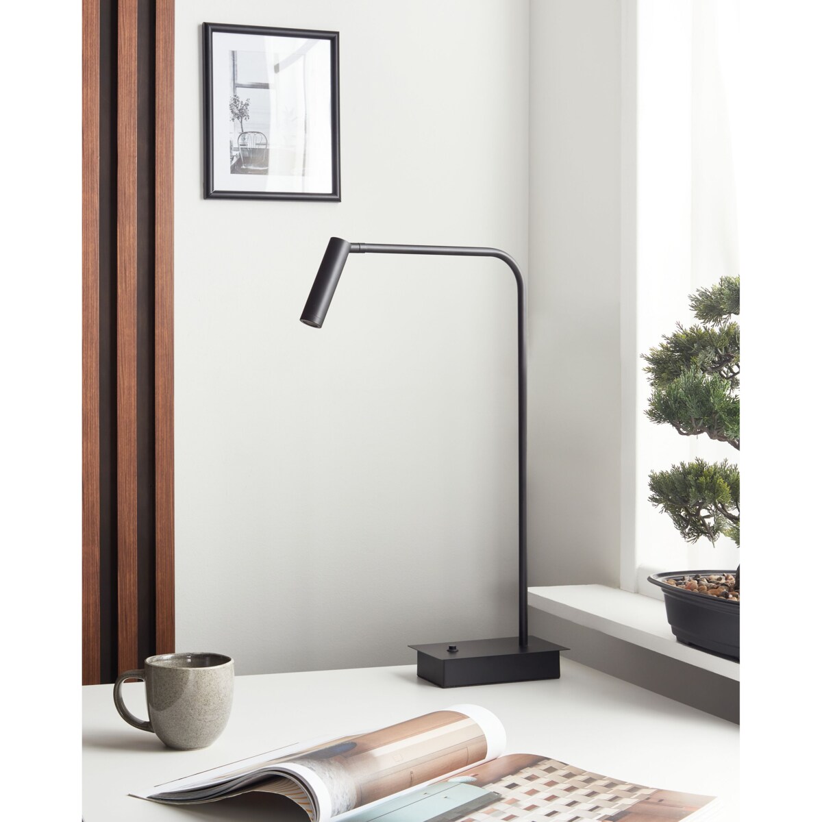 Lampa biurkowa LED metalowa czarna LAWSON