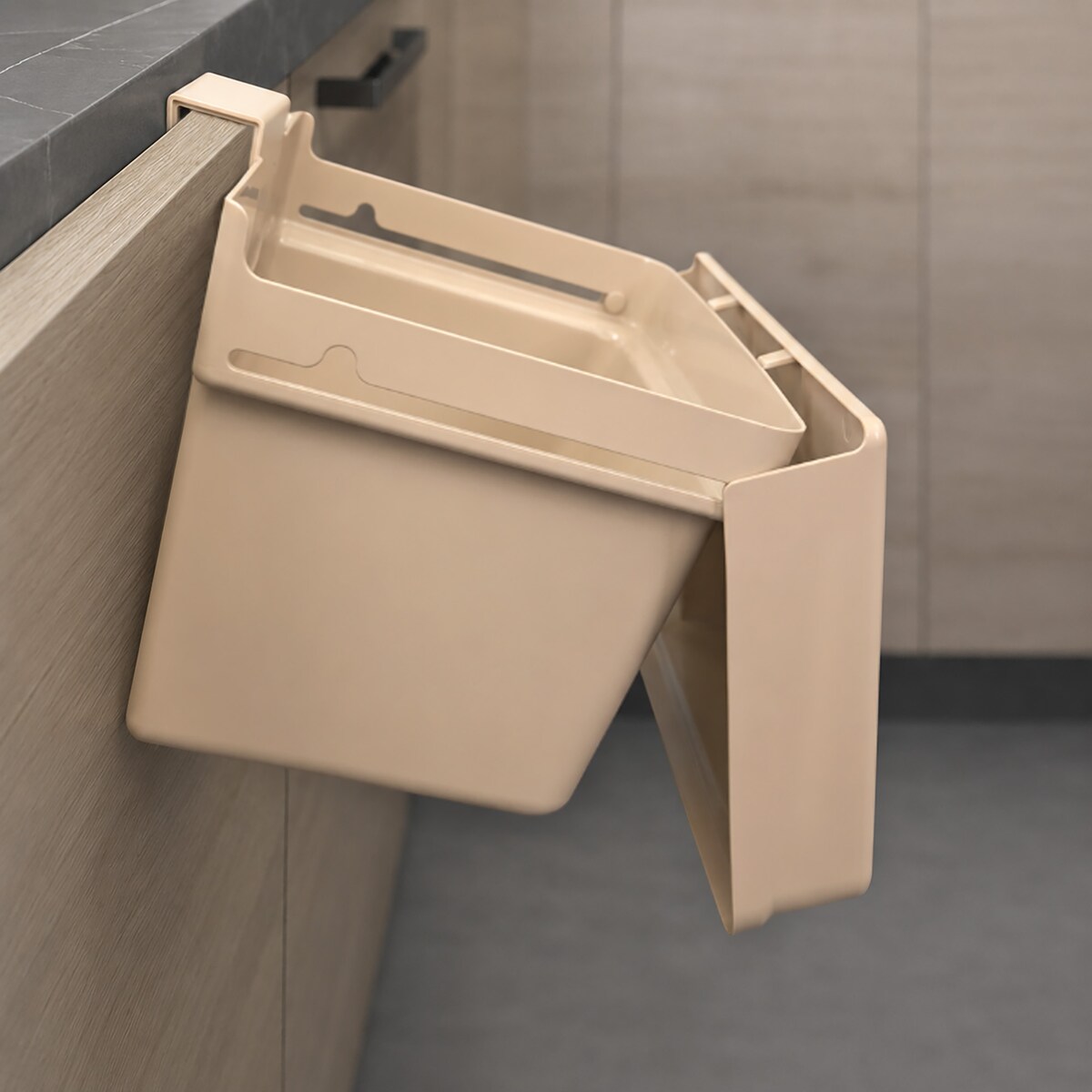 POJEMNIK PLASTIKOWY Z UCHWYTEM UNIBOX Z POKRYWKĄ NA AKCESORIA OBIERKI